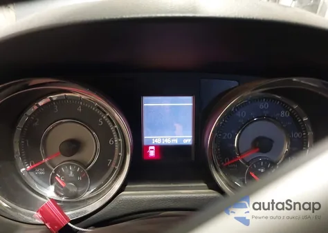 2014 Chrysler Town & Country Touring из США, поврежденный, VIN 2C4RC1BG0ER268879